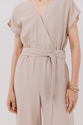 Enterizo Manga Corta con Cinturón