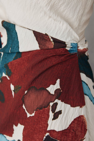 Vestido Asimétrico con Estampado Floral