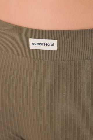 Braga Ancha de Canalé sin Costuras