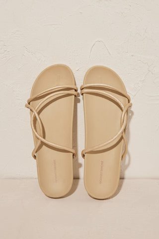 Sandalias con Tiras Cruzadas