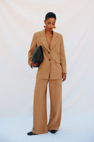 Blazer con Hombreras Cuello Solapa