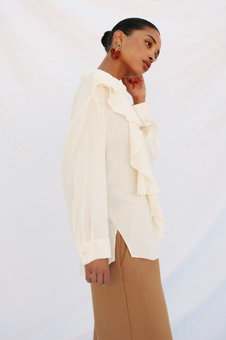 Camisa Manga Larga con Volante Asimétrico