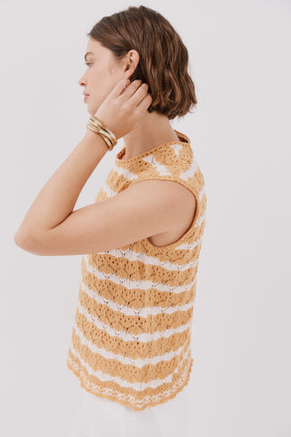 Chaleco Cuello Redondo de Punto.