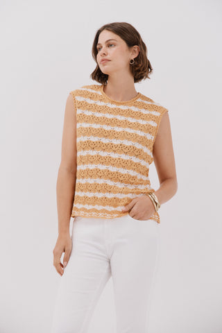 Chaleco Cuello Redondo de Punto.