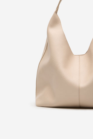 Bolso de Asa Corta con Cierre de Botón