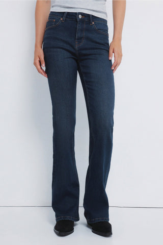 Jeans Flare Talle Medio con Bolsillos
