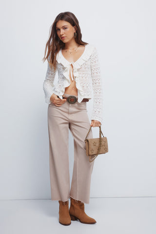 Jeans Talle Alto con Bajo Deshilachado