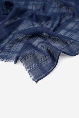 Pañuelo con Detalles de Lurex.