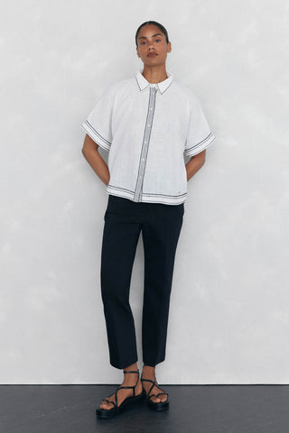 Pantalón Recto con Bolsillos