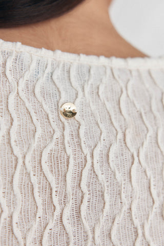 Camiseta Manga Larga con Fruncido.