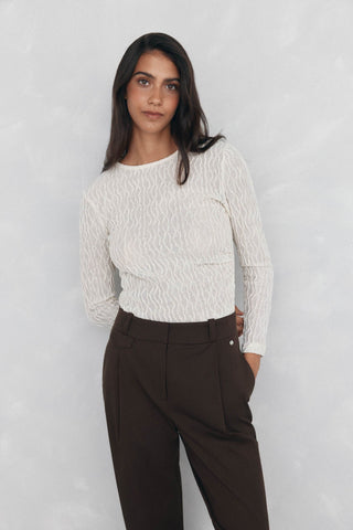 Camiseta Manga Larga con Fruncido.