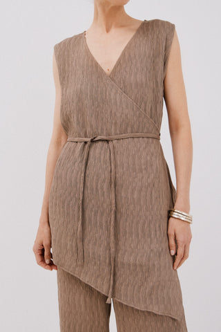 Blusa Asimétrica con Cordón Ajustable