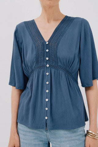 Blusa Manga Corta con Detalle de Volantes