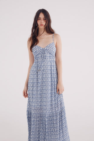 Vestido Midi con Estampado Geométrico.