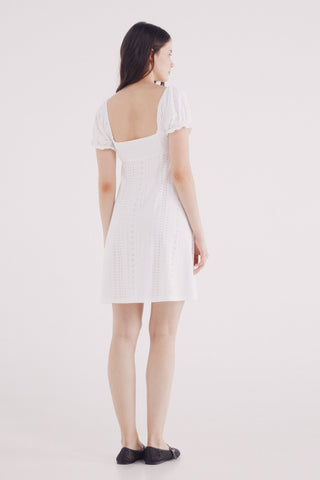 Vestido Manga Corta con Crochet