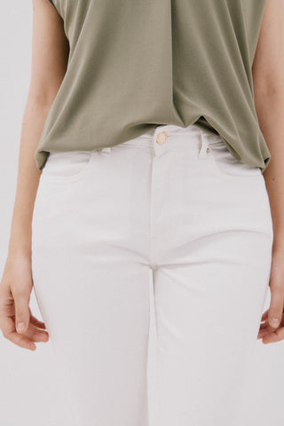 Jeans Crop Talle Medio con Bolsillos