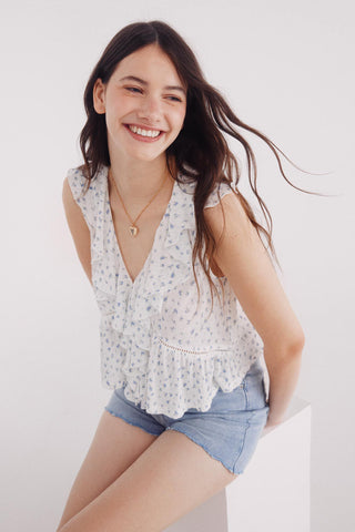 Blusa con Volantes Estampado Floral