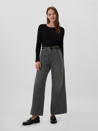 Jeans Flare Talle Alto con Bolsillos