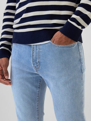 Jeans Slim Fit con Bolsillos