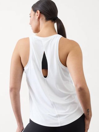 Camiseta Deportivo con Detalle en la Espalda