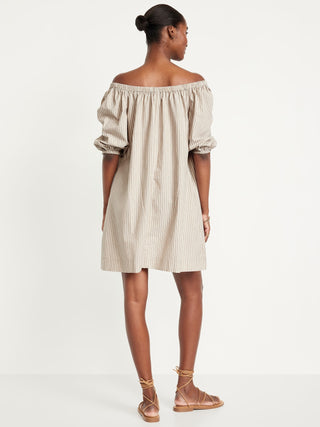 Vestido con Hombros Descubiertos de Rayas