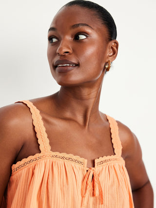 Blusa sin Mangas con Detalle de Encaje