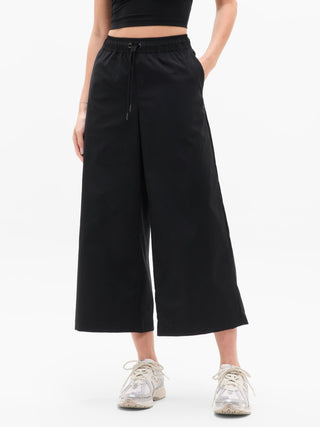 Pantalón Deportivo Talle Medio con Bolsillos
