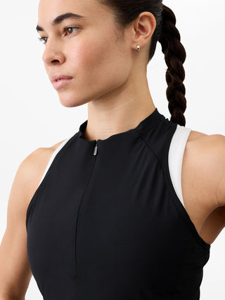 Camiseta Deportiva con Zipper