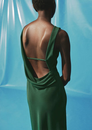 Vestido Midi con Espalda Abierta