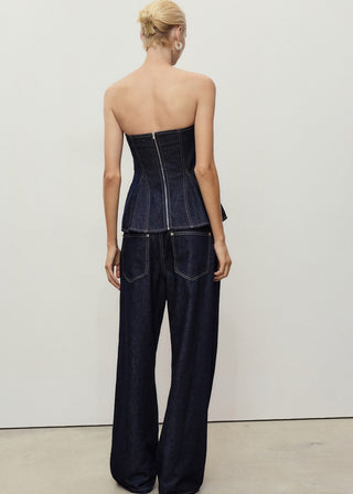 Jeans Talle Medio con Cinturón