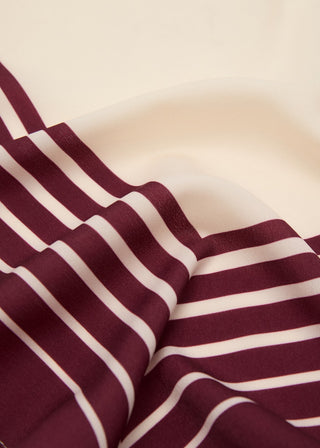 Pañuelo Satinado con Estampado Rayas