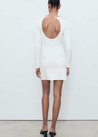 Vestido de Punto con Espalda Abierta