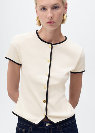 Camiseta con Ribetes en Contraste