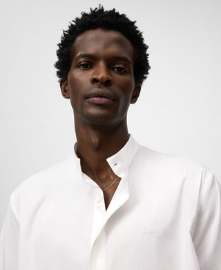 Camisa Manga Larga Cuello Mao de Algodón