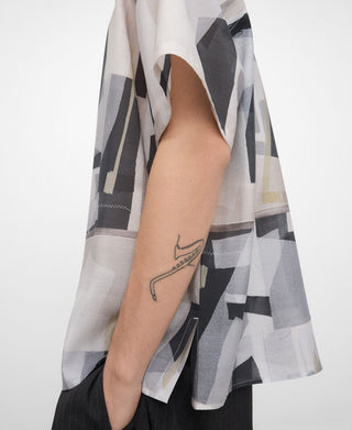 Camisa Oversize Manga Corta con Estampado