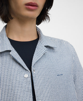 Camisa.