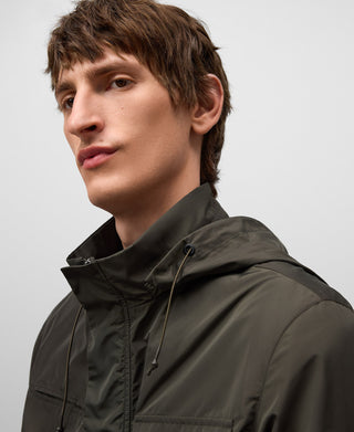 Chaqueta Cuello Alto con Bolsillos