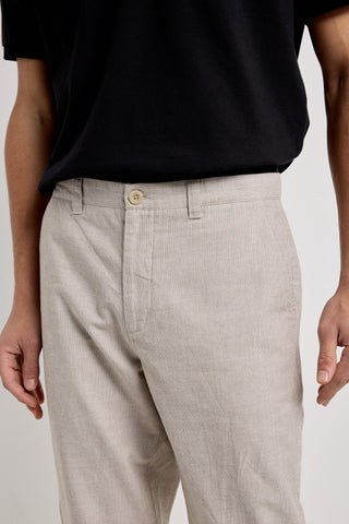 Pantalón Slim Fit con Bolsillos