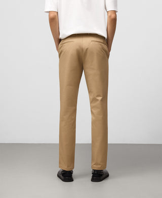 Pantalón Chino Slim Fit con Bolsillos