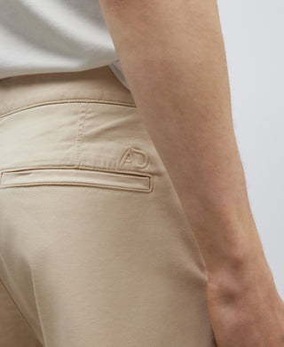 Pantalón Chino con Bolsillos de Algodón