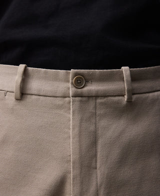 Pantalón Regular Fit con Logo Bordado