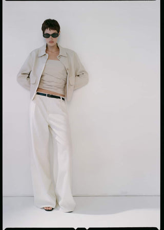 Jeans Wide Leg con Detalle de Pinzas
