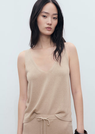 Camiseta de Tirantes Cuello Pico