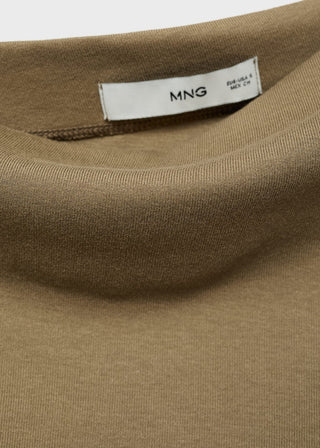 Camiseta Cuello Asimétrico de Algodón