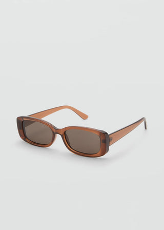 Gafas de Sol con Montura Rectangular.