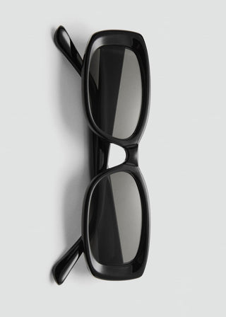 Gafas de Sol con Montura Rectangular.