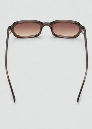Gafas de Sol con Montura Rectangular.