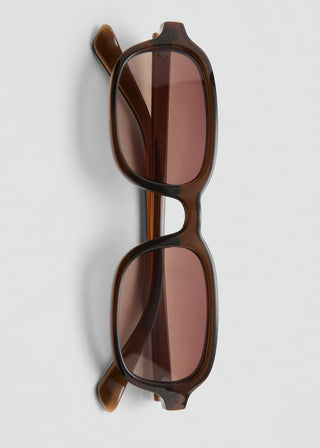Gafas de Sol con Montura Rectangular.