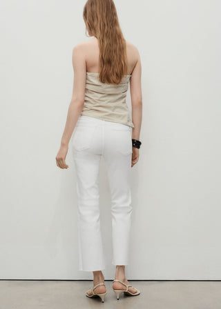 Jeans Flare Talle Medio con Bolsillos