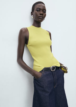 Blusa Cuello Alto de Canalé